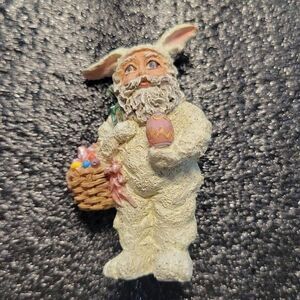 Vintage June McKenna Easter series pin